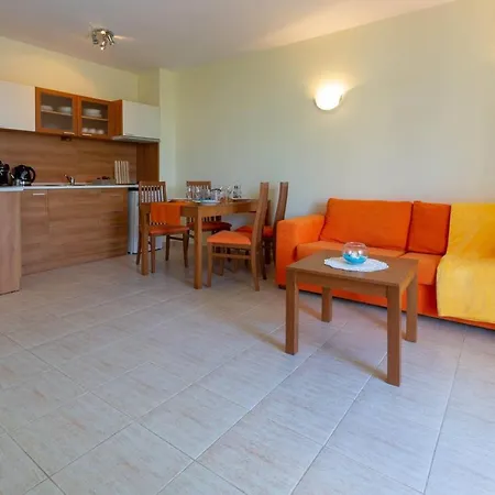 Studio In Polo With Kitchen Wifi Dv Sunny Beach