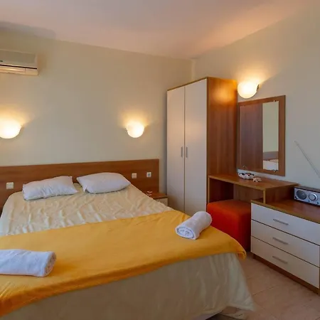 Apartament Studio In Polo With Kitchen Wifi Dv Sunny Beach